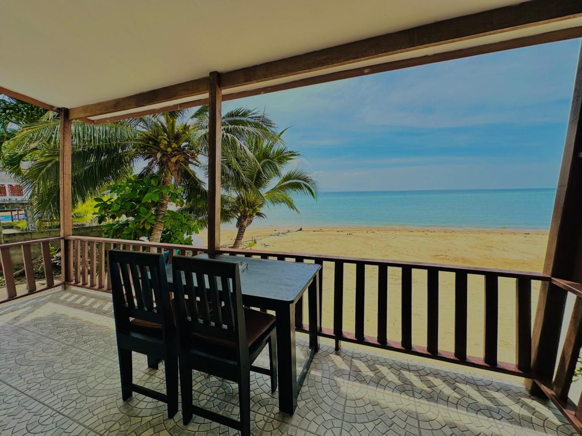 The Scenery Beach Resort Baan Khai Dış mekan fotoğraf
