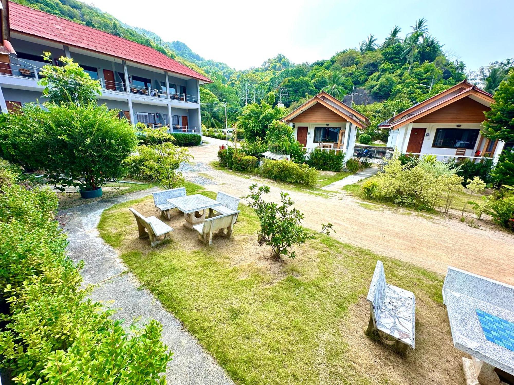 The Scenery Beach Resort Baan Khai Dış mekan fotoğraf